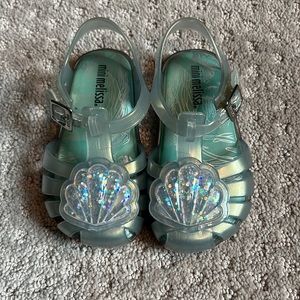 Mini Melissa jelly size 7